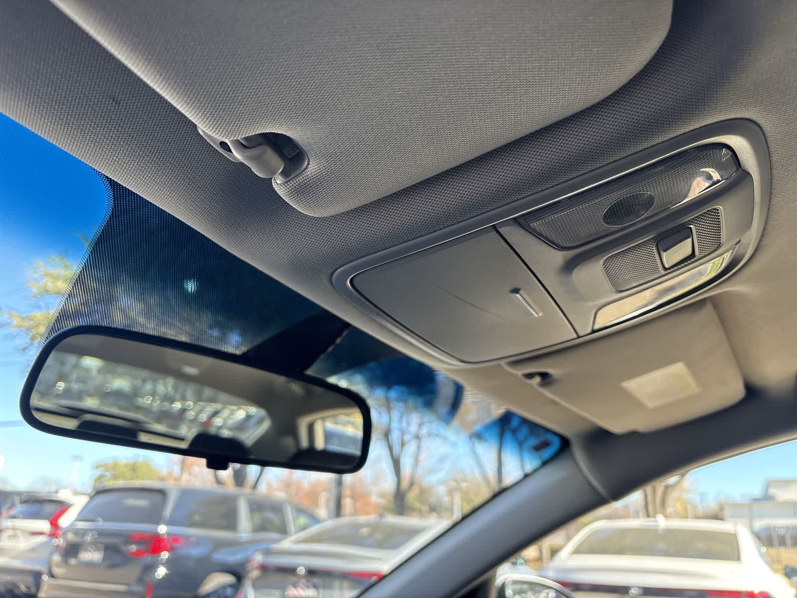 Thumbnail: 2019 Kia Optima - 32