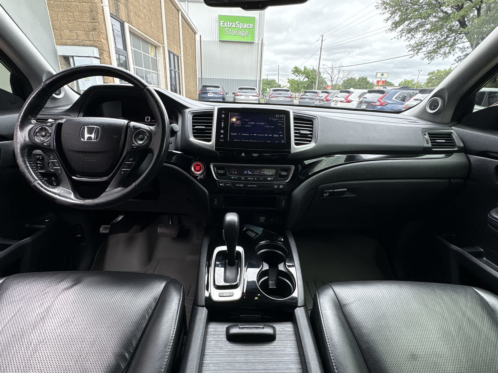 Thumbnail: 2017 Honda Ridgeline - 17