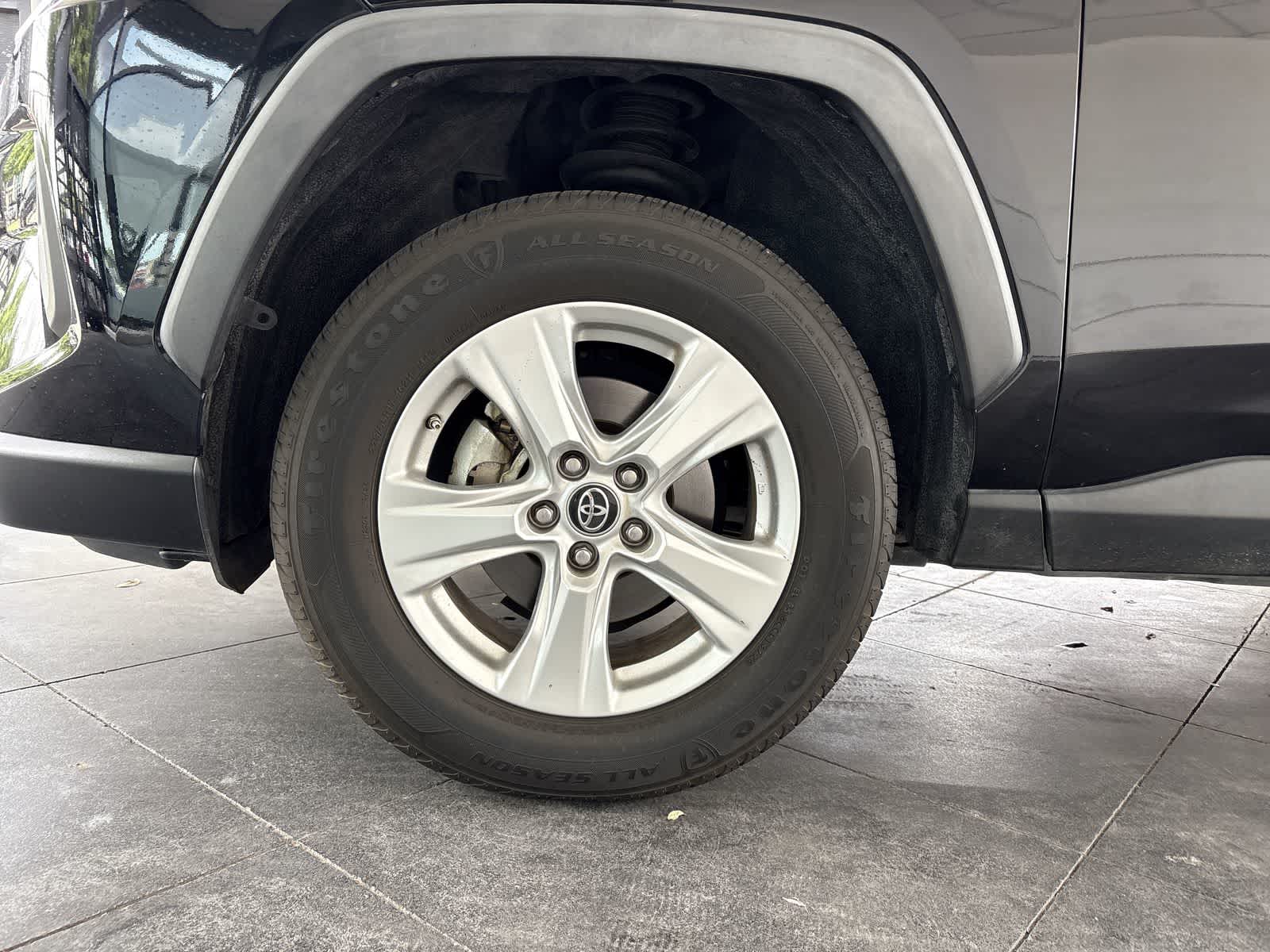 Thumbnail: 2020 Toyota RAV4 - 8