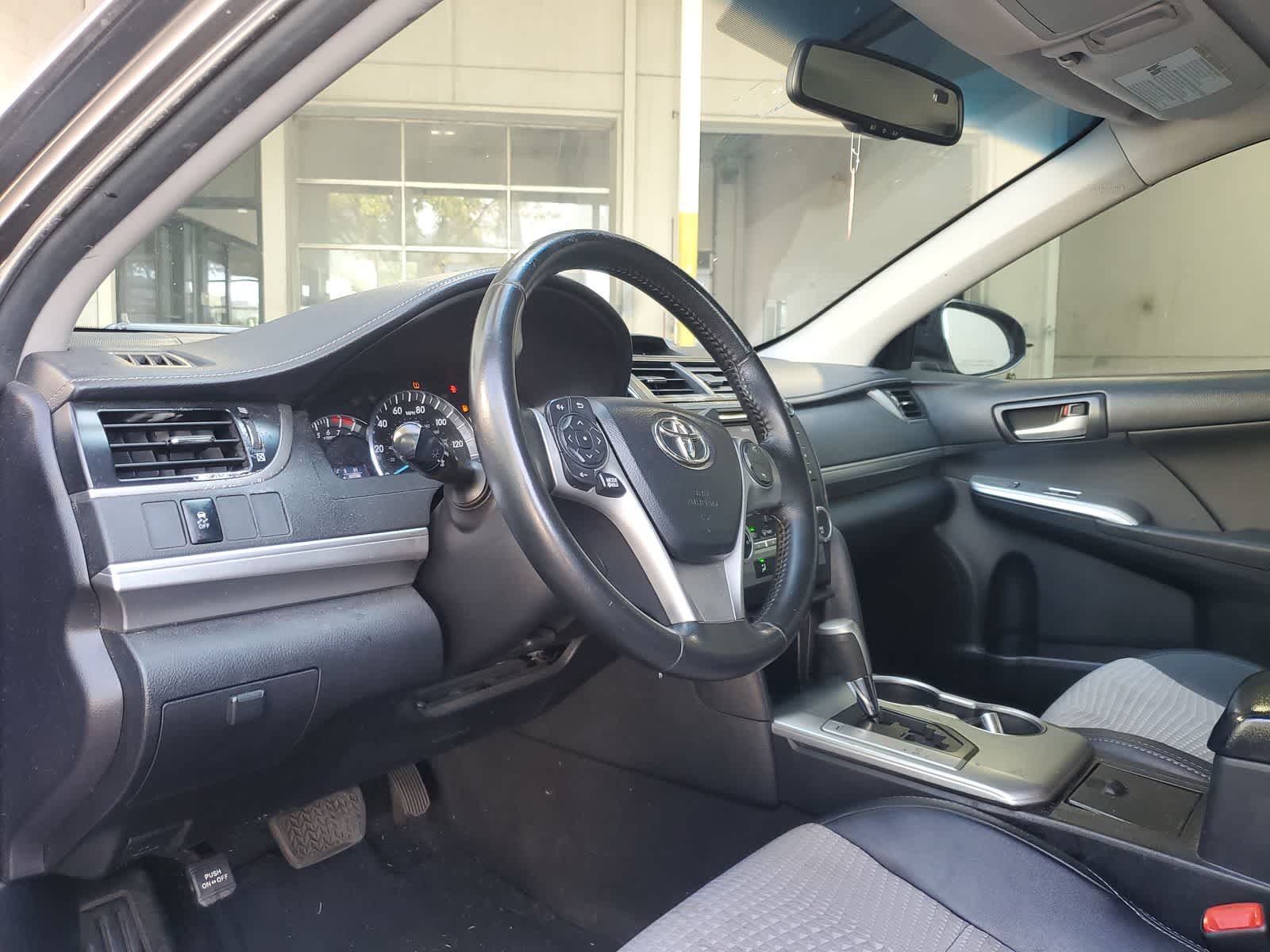 Used 2013 Toyota Camry SE with VIN 4T1BF1FK2DU696831 for sale in Dallas, TX