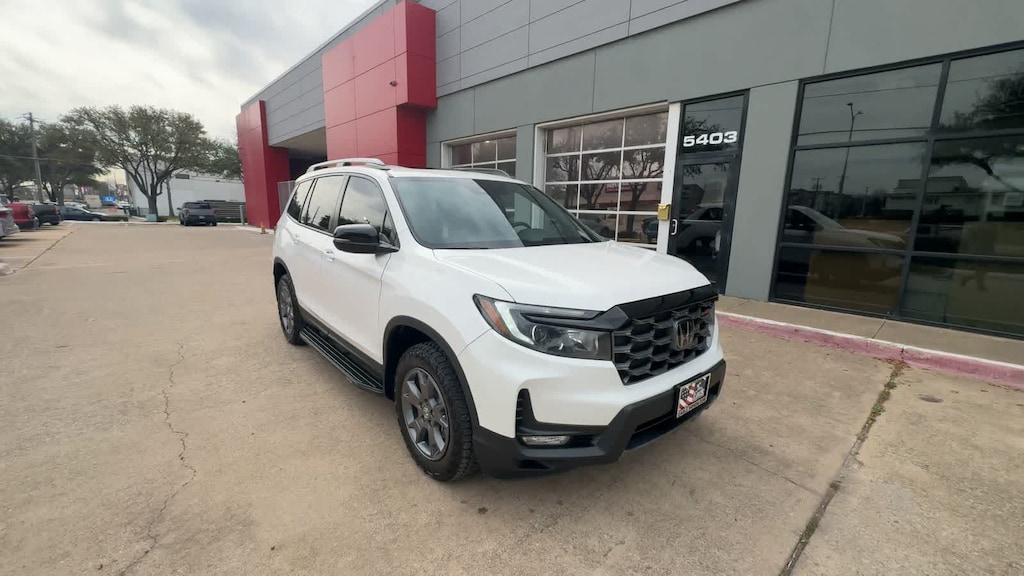 Used 2024 Honda Passport TrailSport SUV