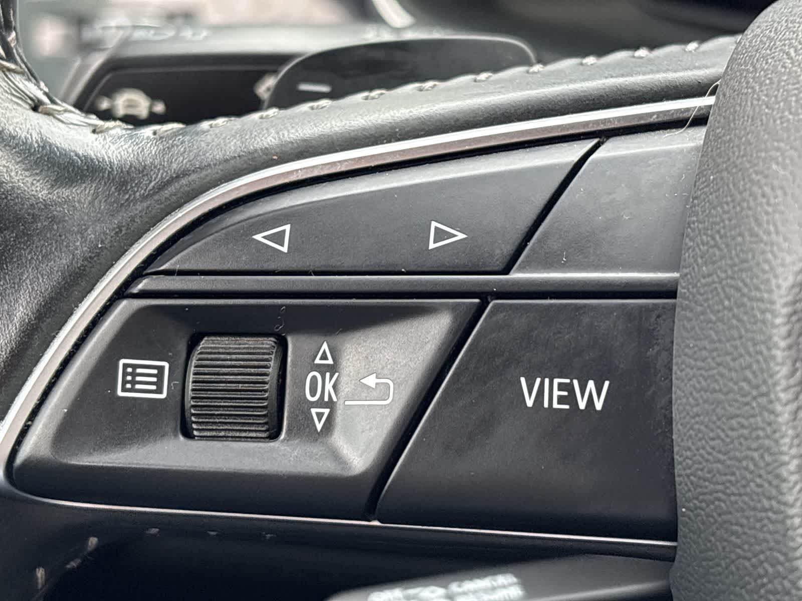 Thumbnail: 2020 Audi Q8 - 31