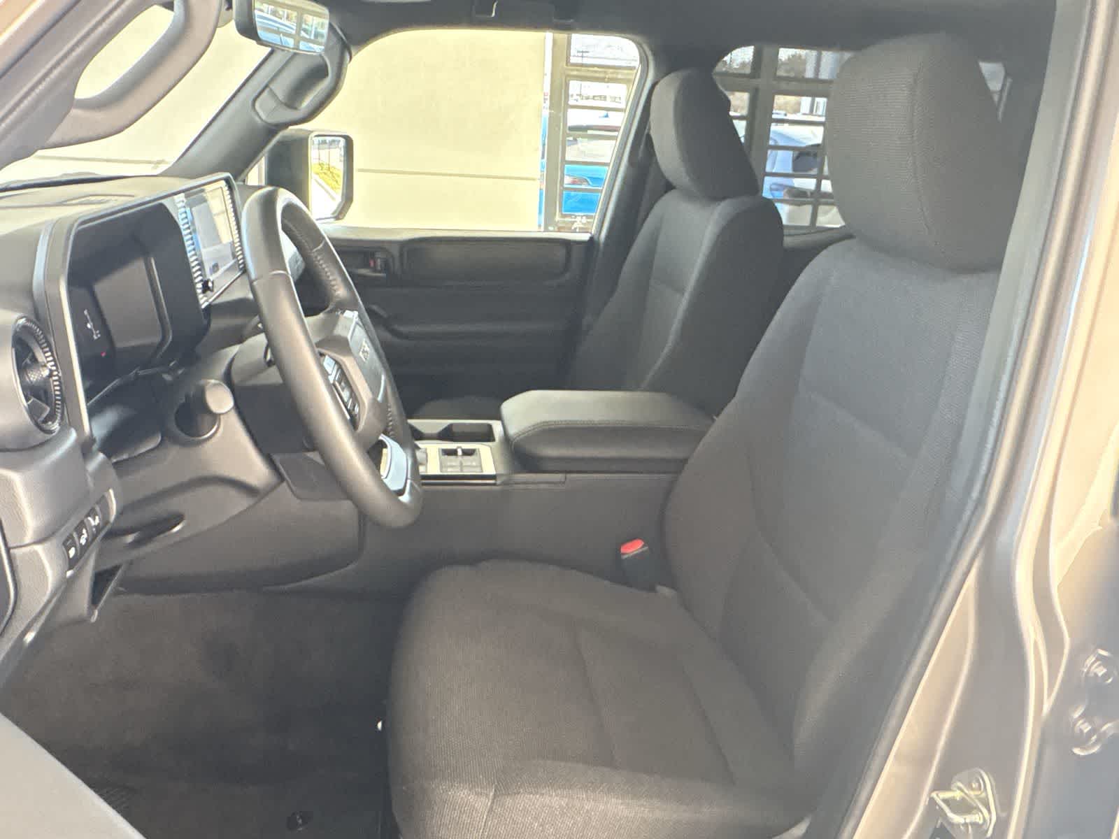 Thumbnail: 2025 Toyota Land Cruiser - 18