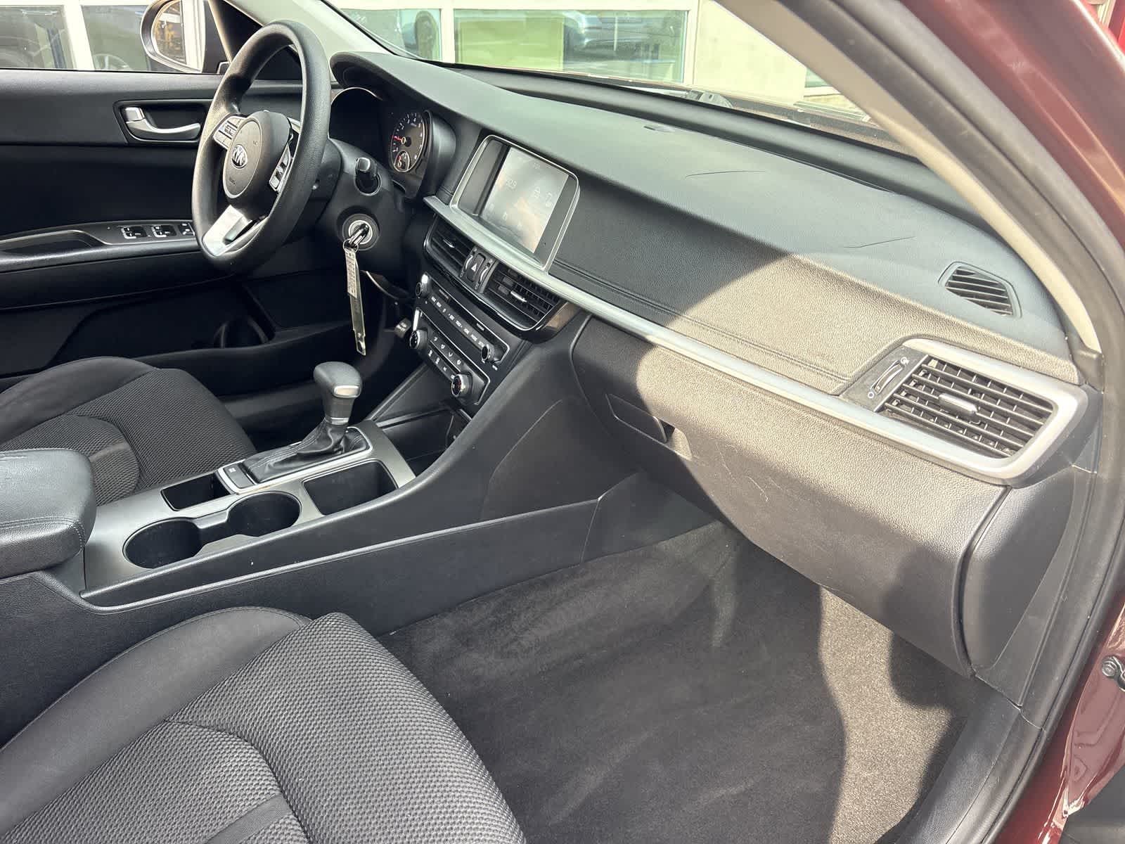 Thumbnail: 2019 Kia Optima - 21