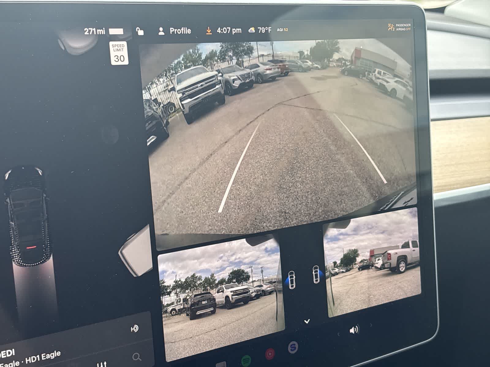 Thumbnail: 2022 Tesla Model Y - 24