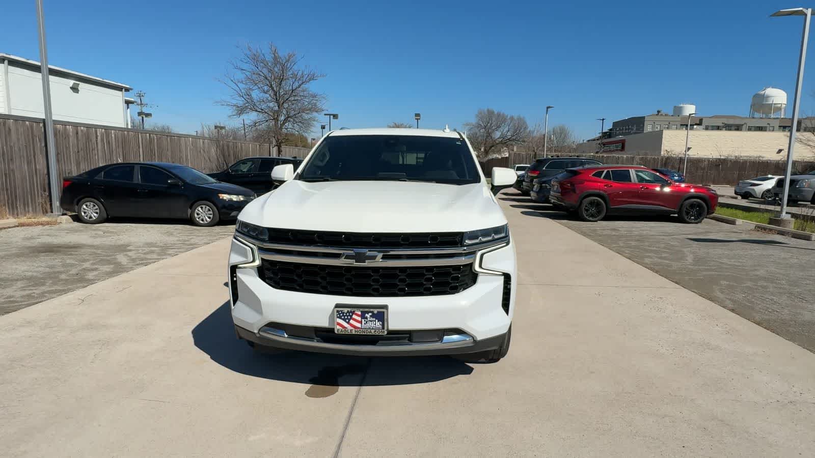 Thumbnail: 2021 Chevrolet Tahoe - 3