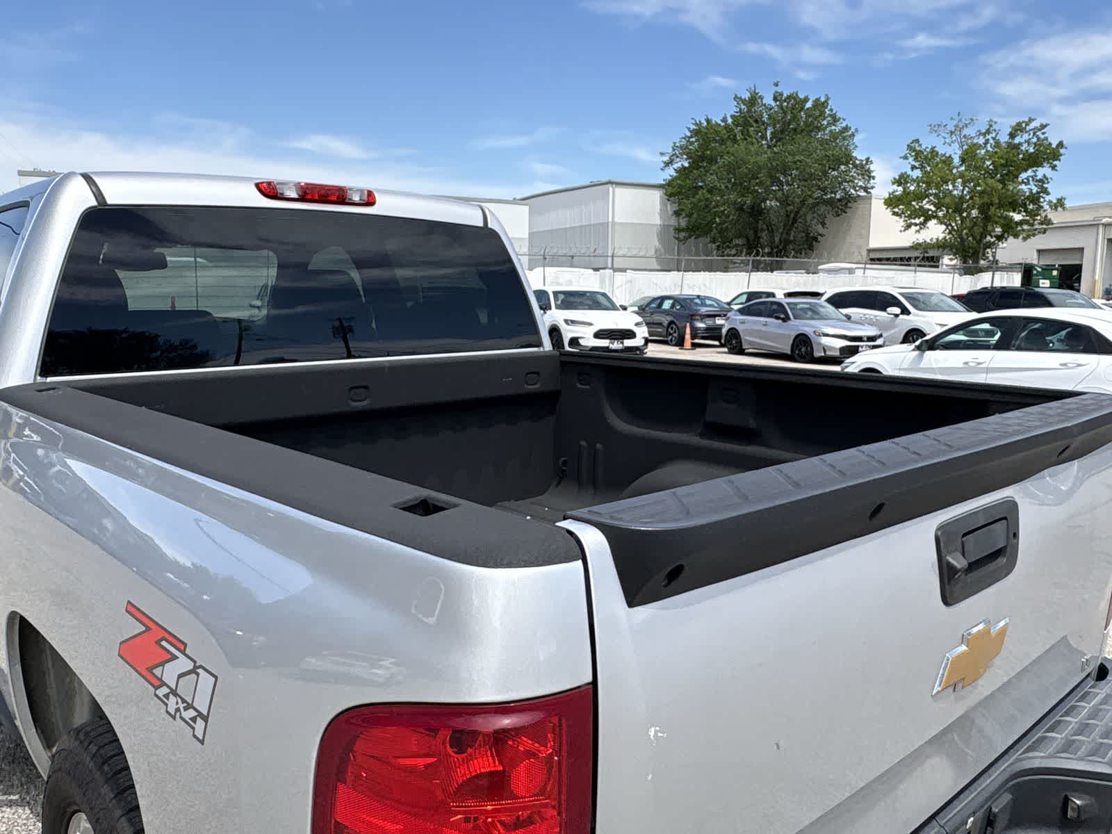 Thumbnail: 2012 Chevrolet Silverado 1500 - 28