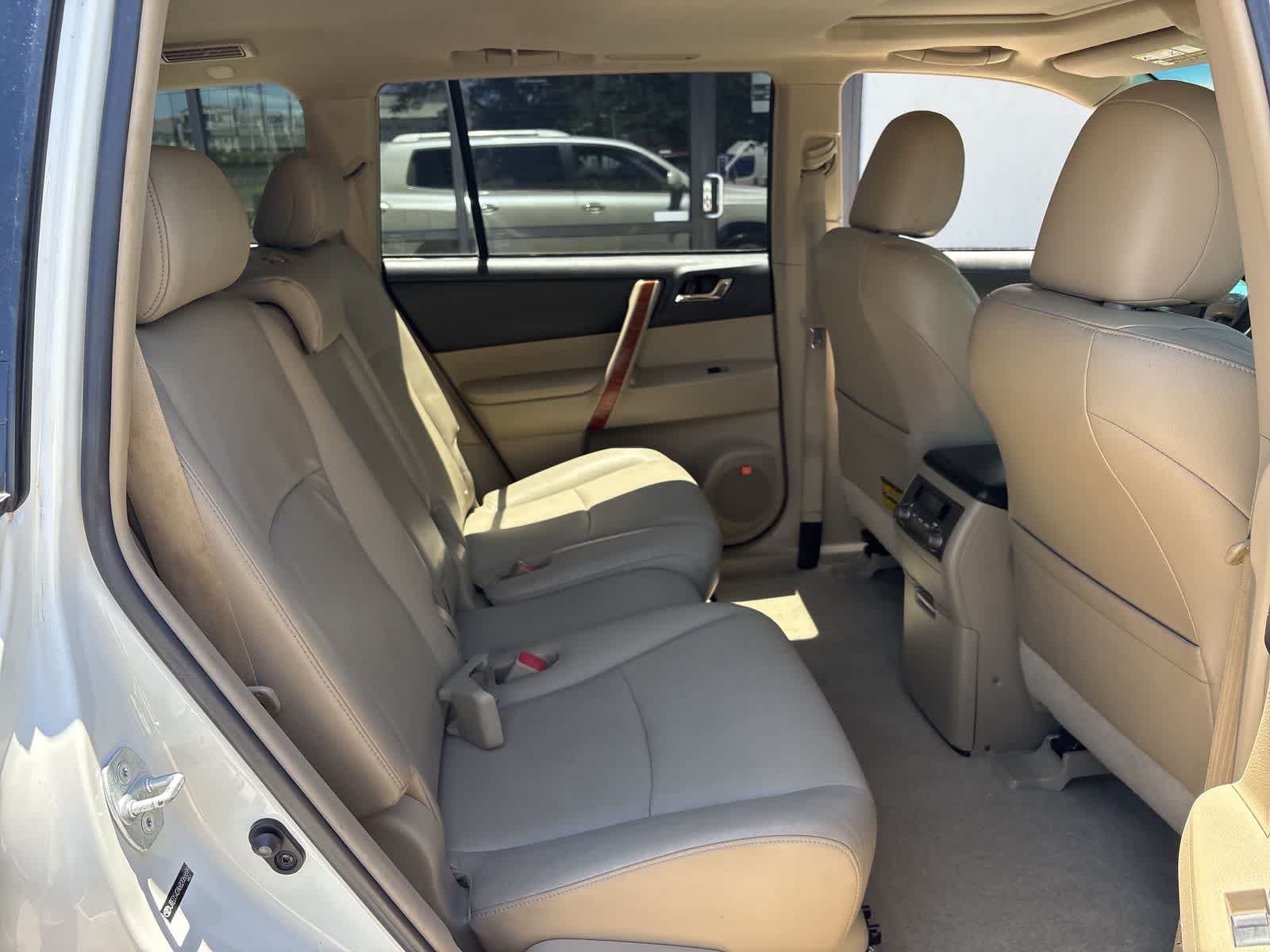 2008 Toyota Highlander Limited 12