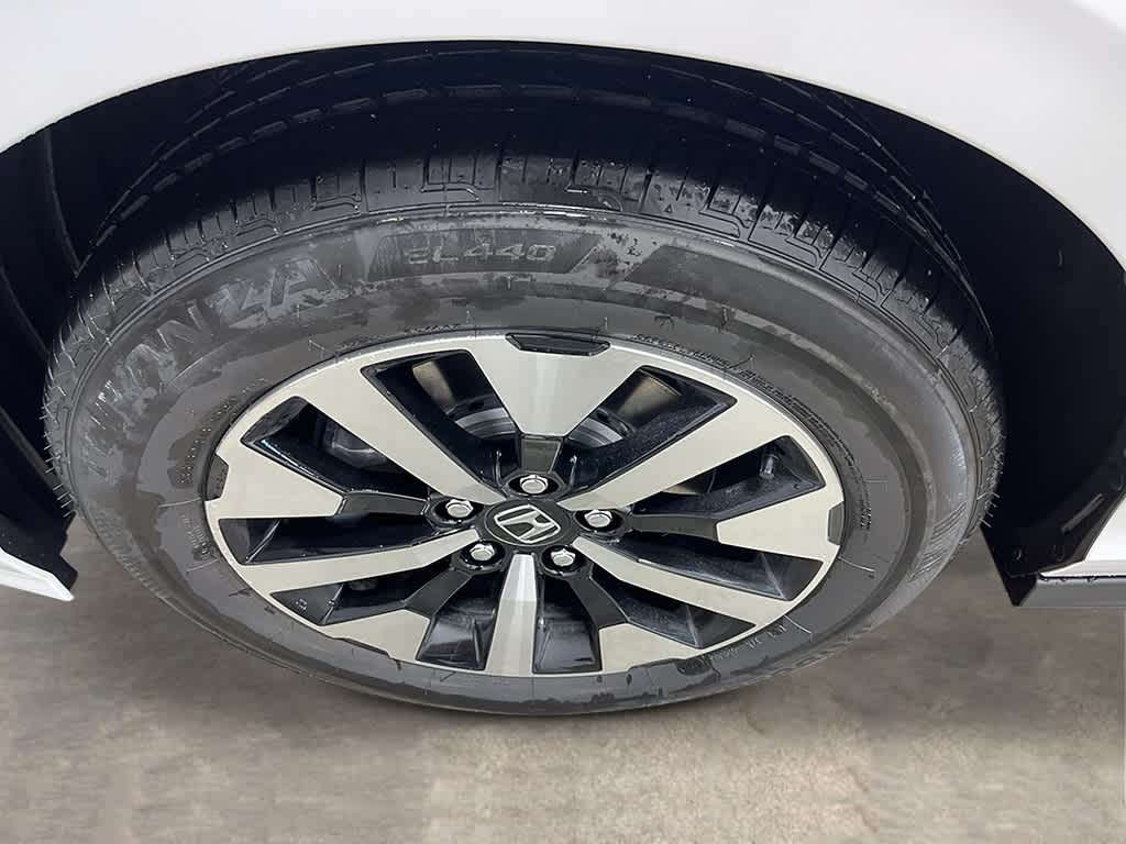 Thumbnail: 2026 Honda Odyssey - 10