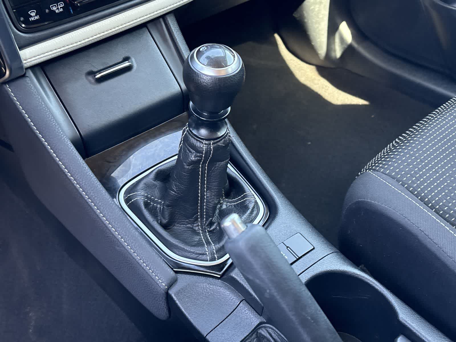 Thumbnail: 2017 Toyota Corolla iM - 16
