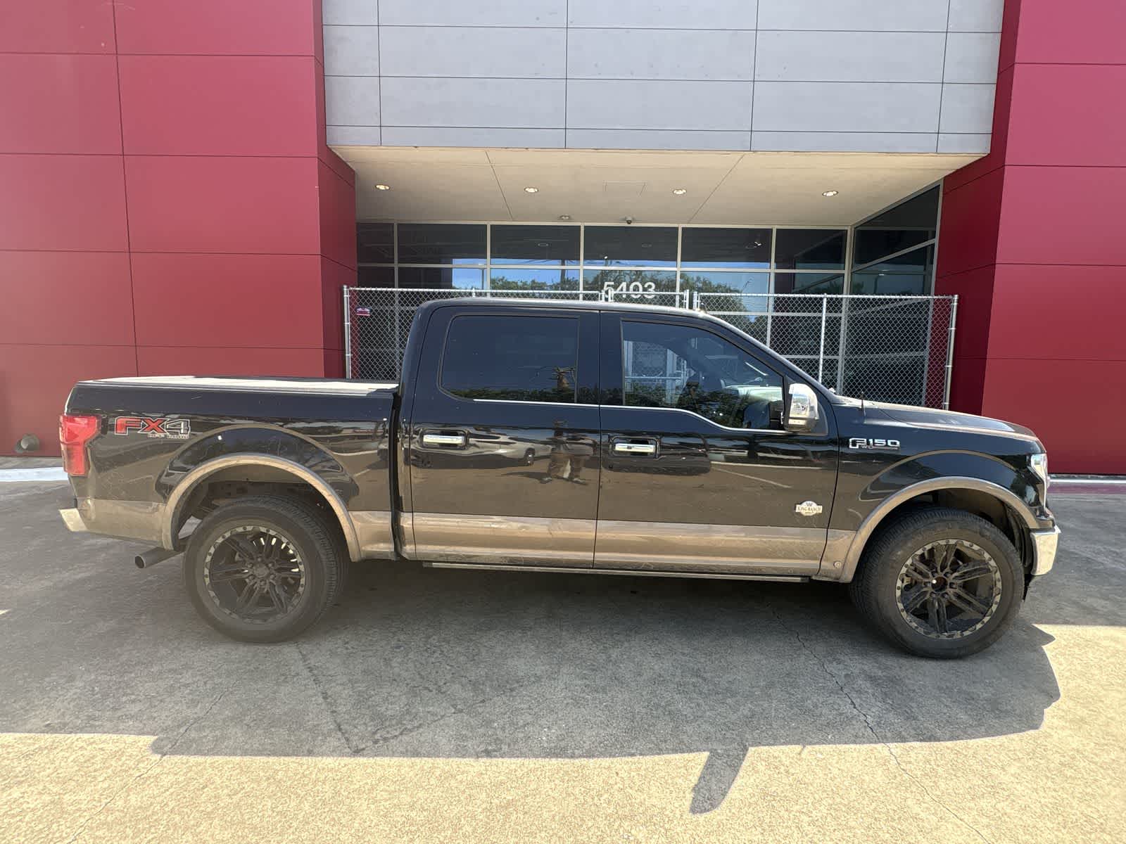 Thumbnail: 2019 Ford F-150 - 6