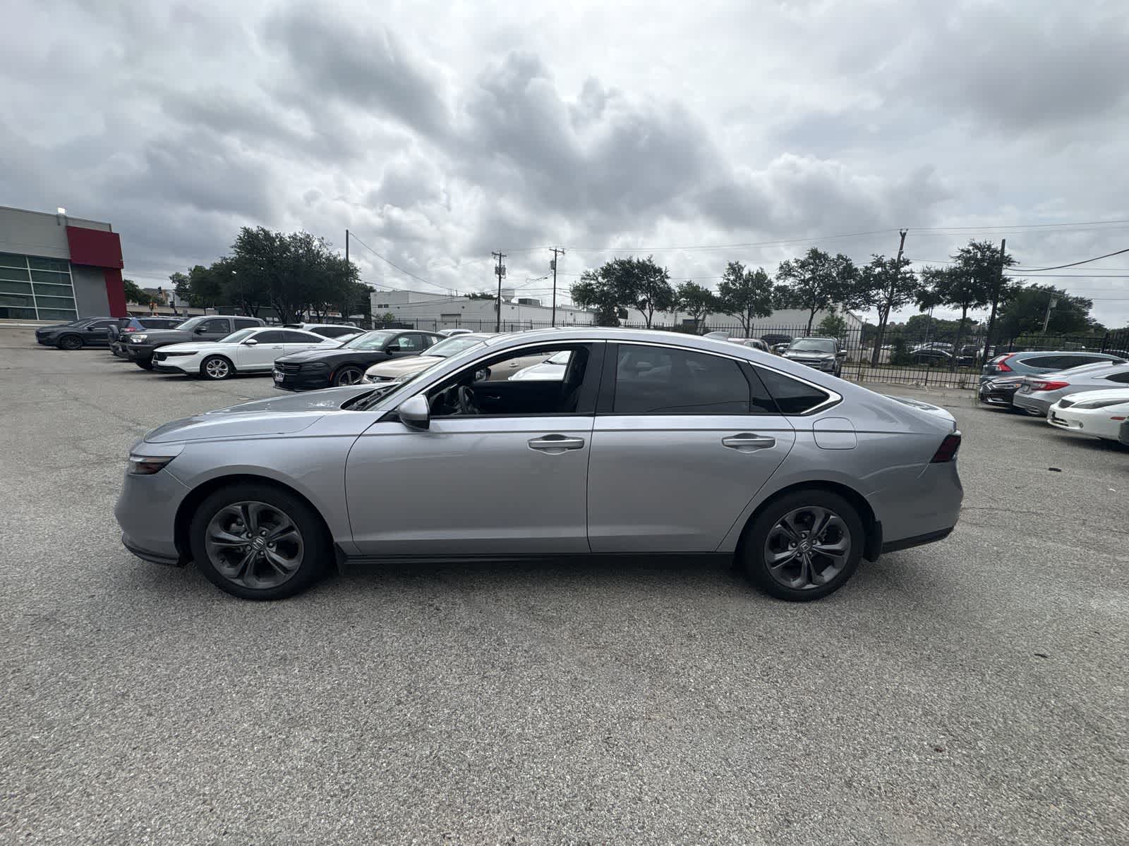 Thumbnail: 2023 Honda Accord - 3