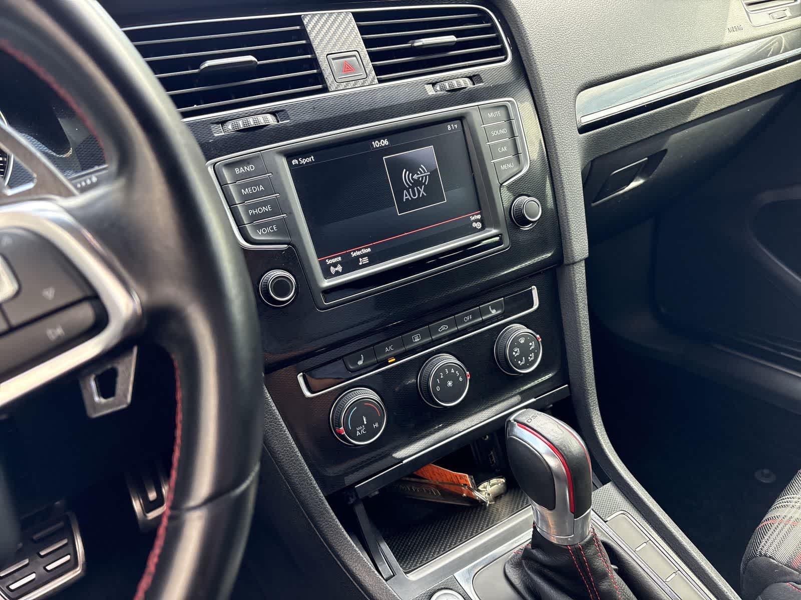 2017 Volkswagen Golf GTI S 15