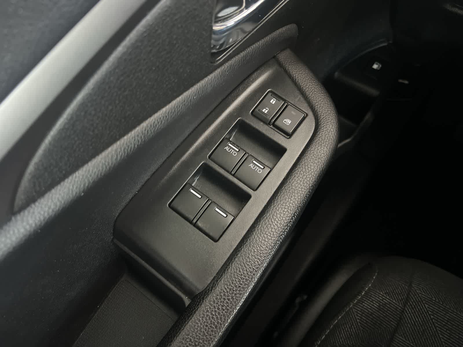 Thumbnail: 2022 Honda Pilot - 27