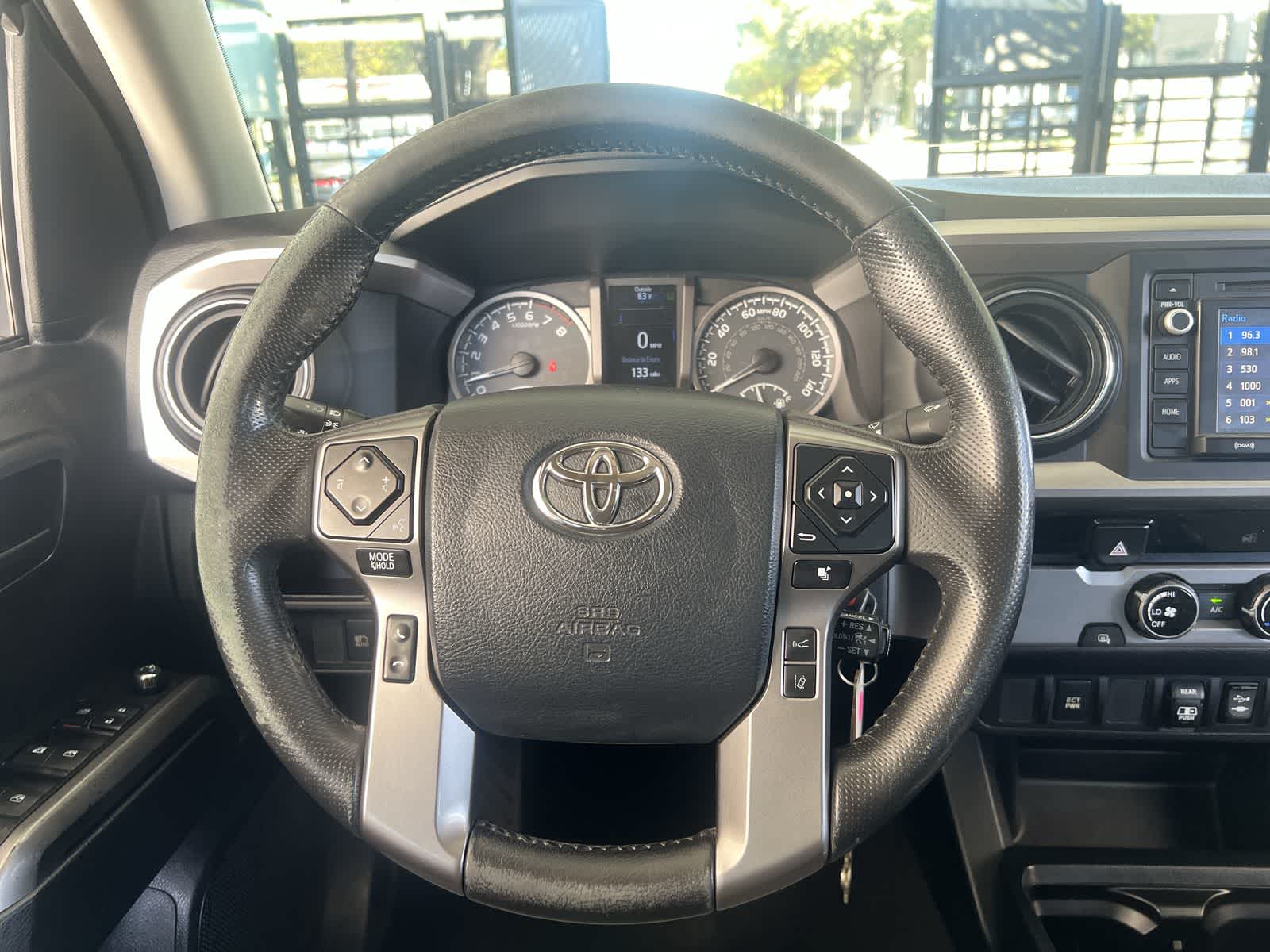 Thumbnail: 2018 Toyota Tacoma - 12