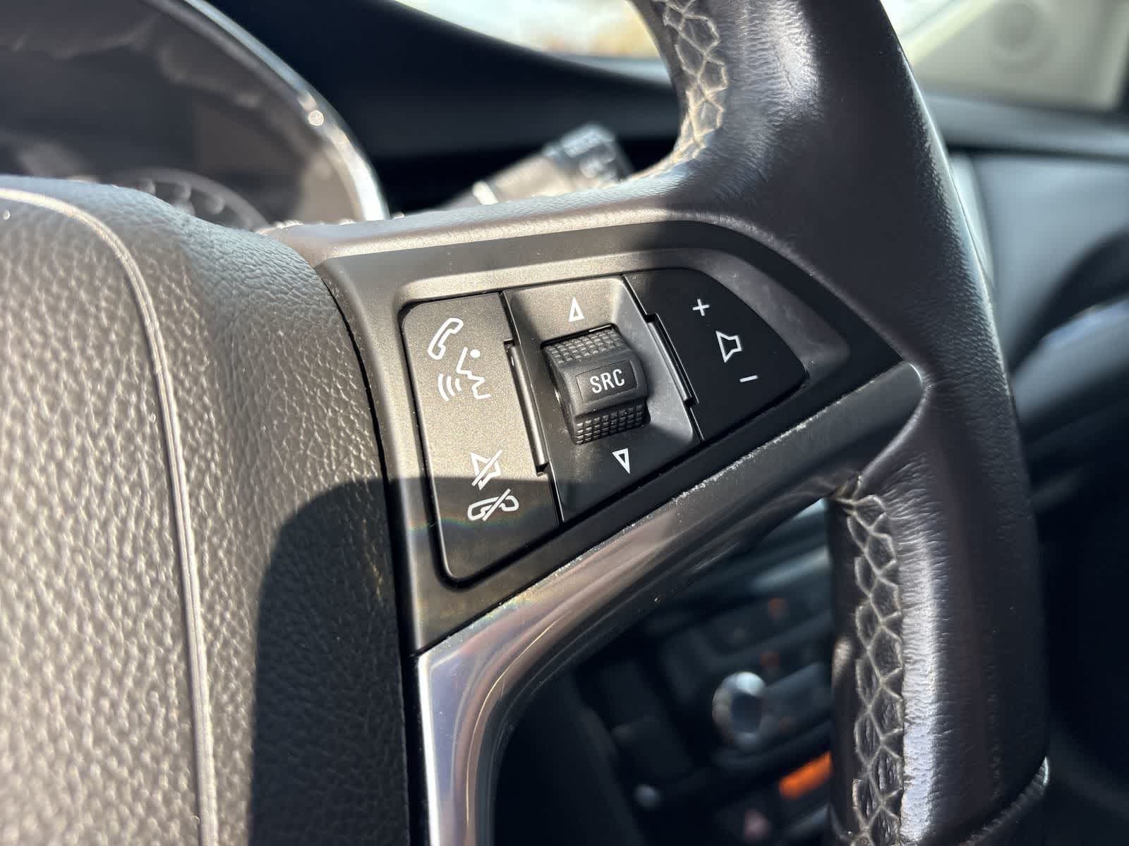 Thumbnail: 2022 Buick Encore - 27