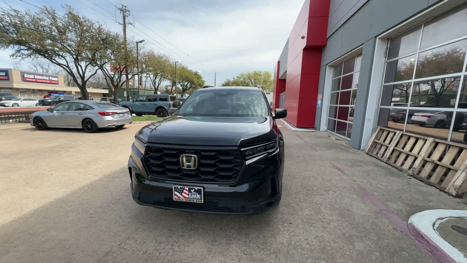 Thumbnail: 2023 Honda Pilot - 3