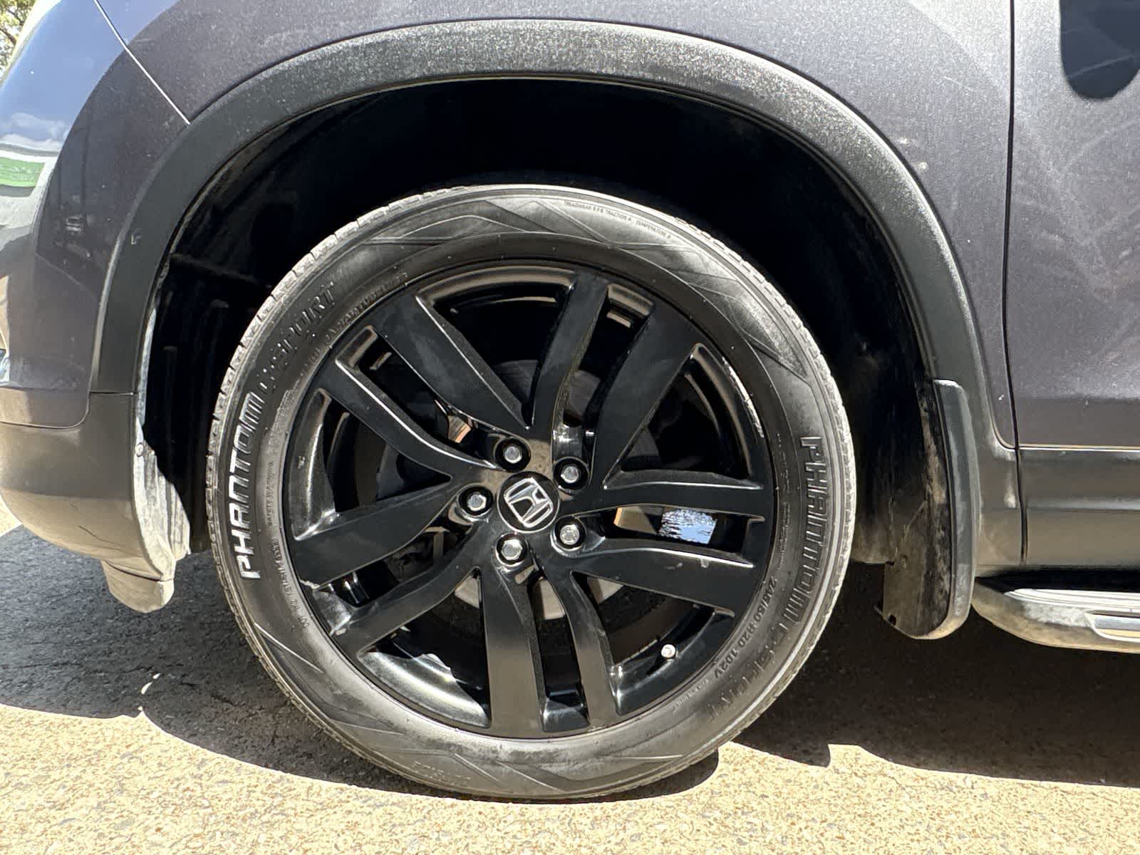 Thumbnail: 2016 Honda Pilot - 20