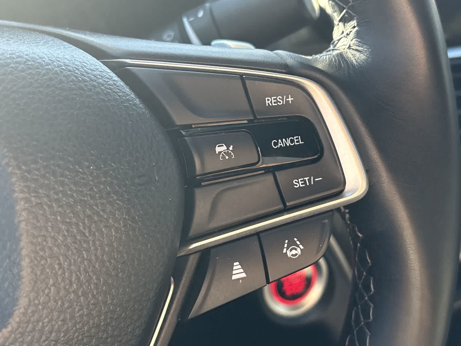 Thumbnail: 2022 Honda Accord - 31