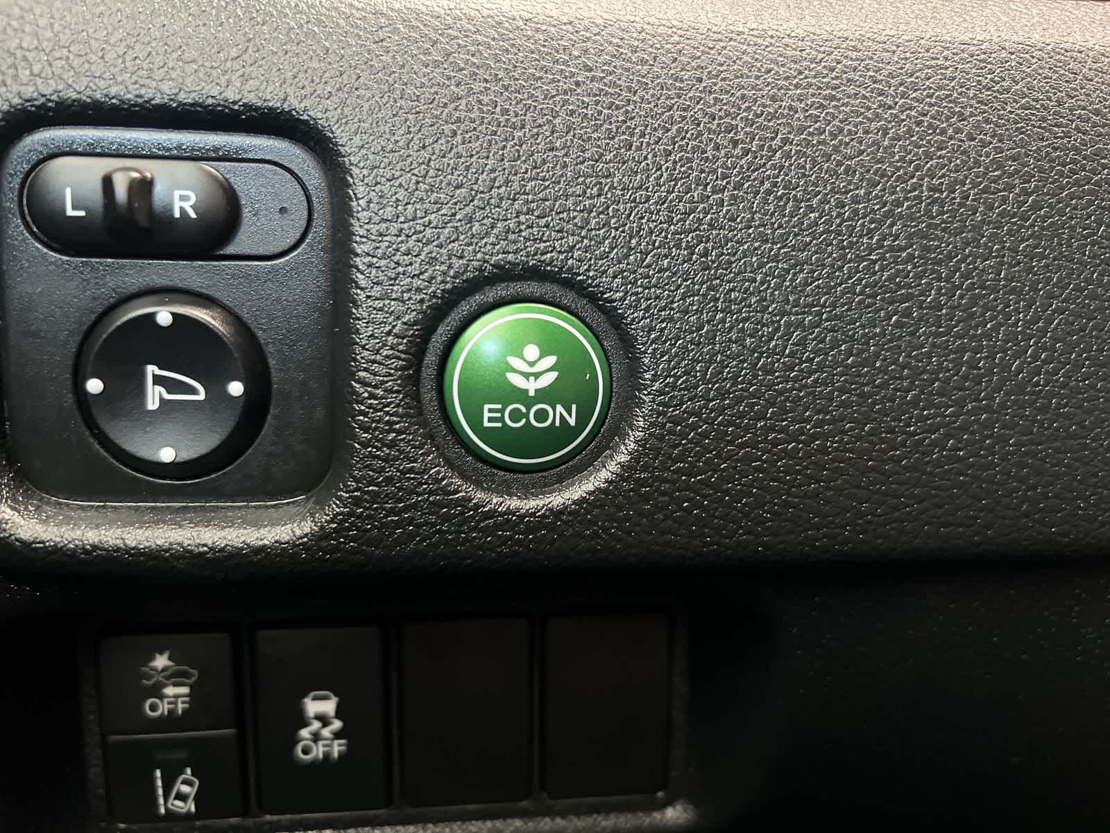 Thumbnail: 2020 Honda Pilot - 27