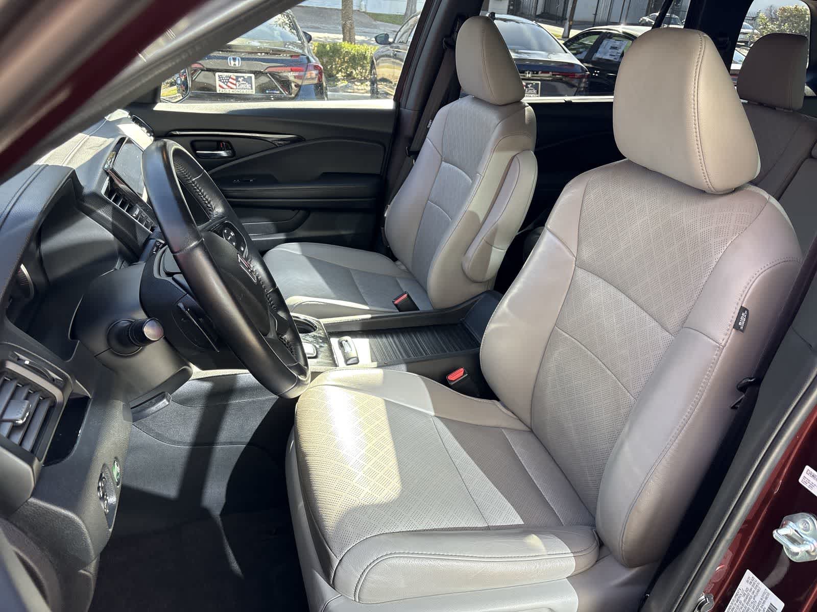 Thumbnail: 2021 Honda Passport - 10