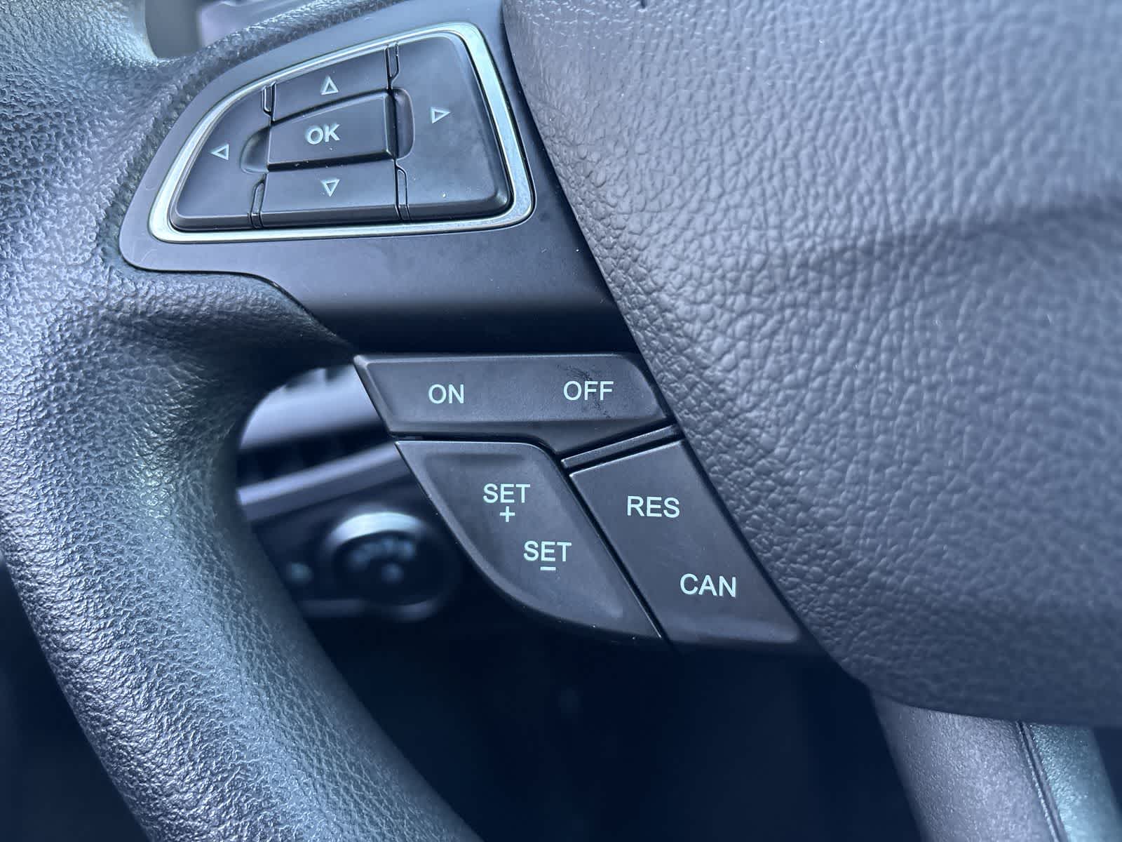 Thumbnail: 2017 Ford Focus - 37