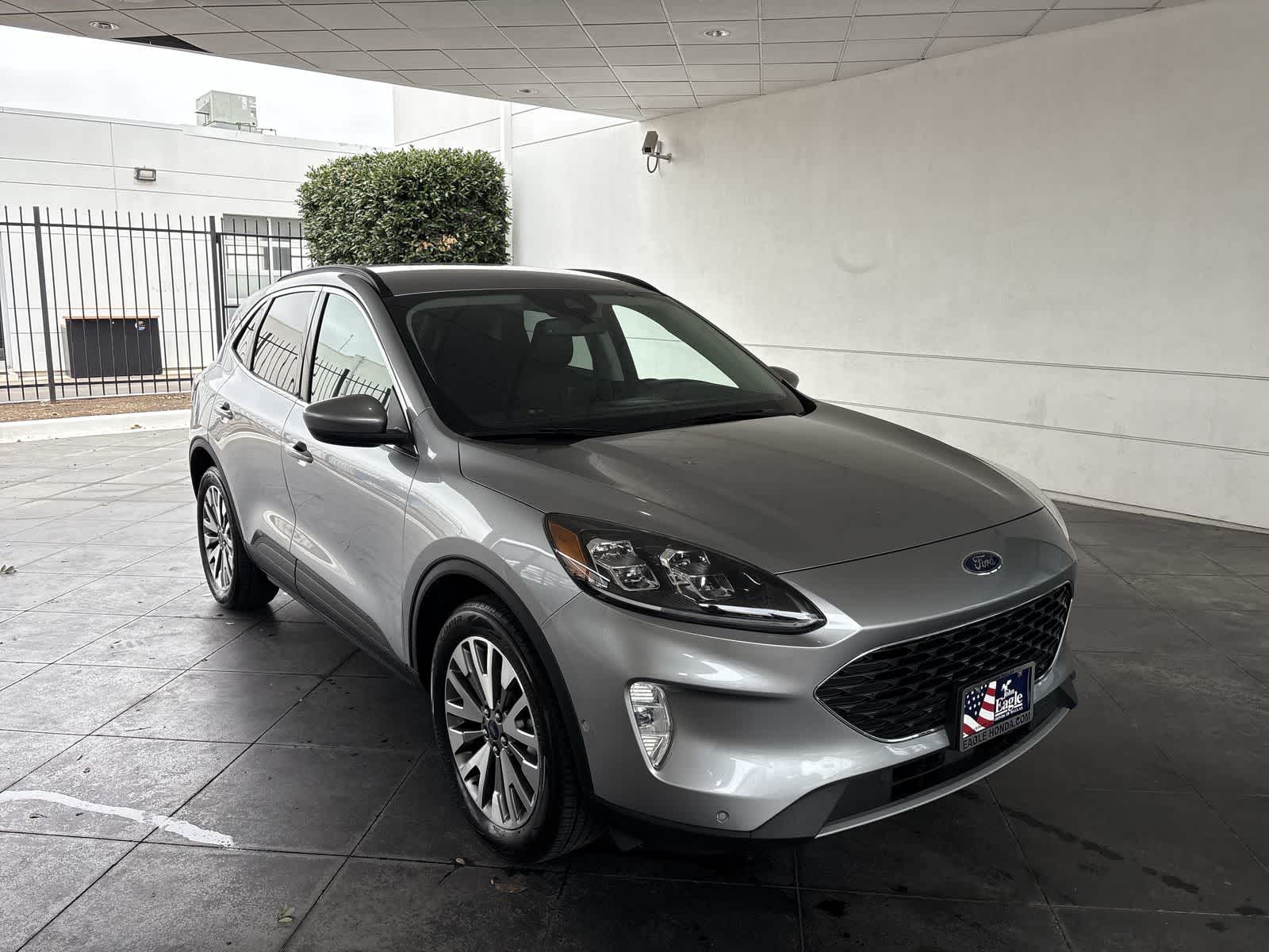 Thumbnail: 2021 Ford Escape - 23