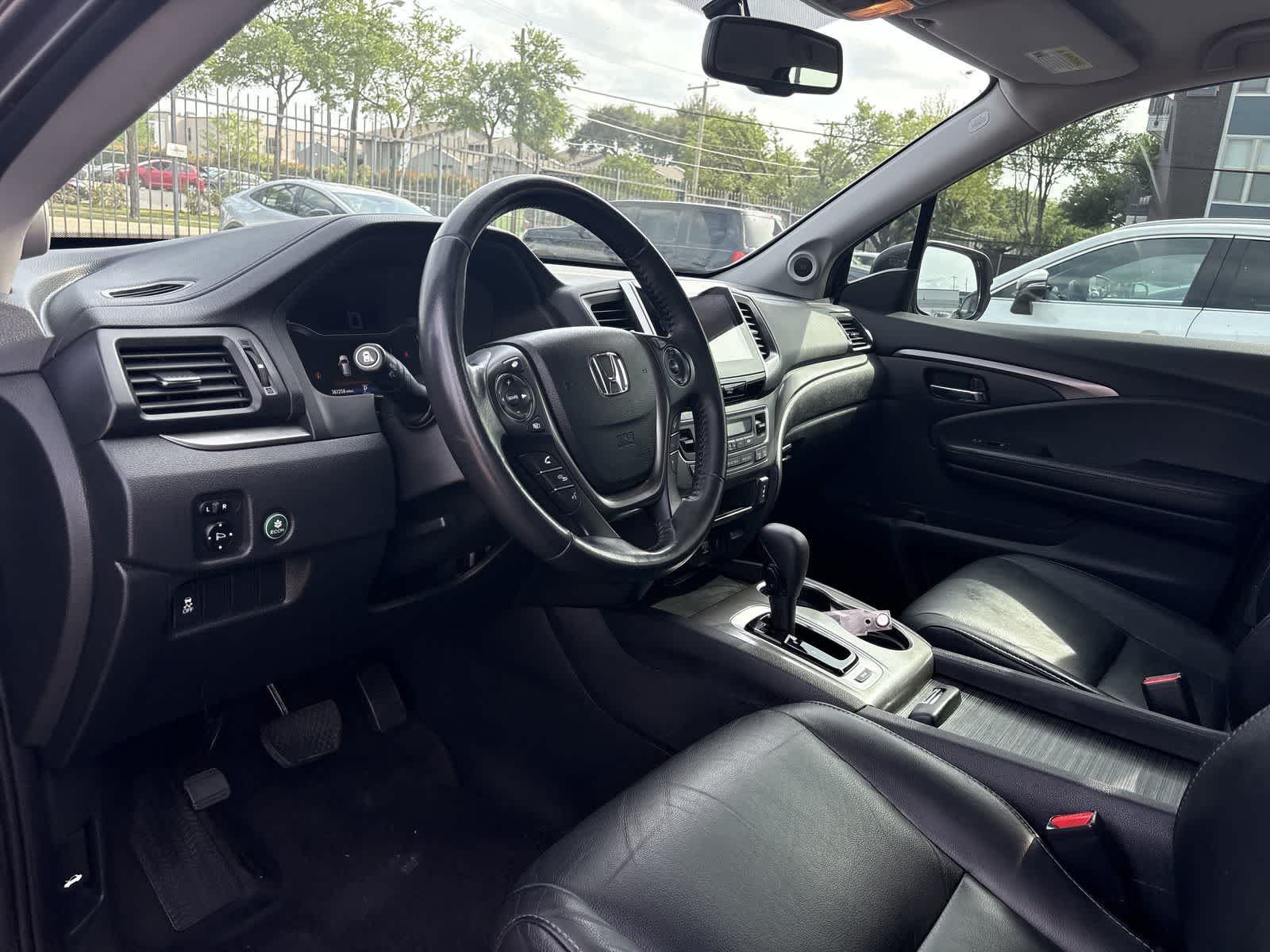 Thumbnail: 2018 Honda Pilot - 2