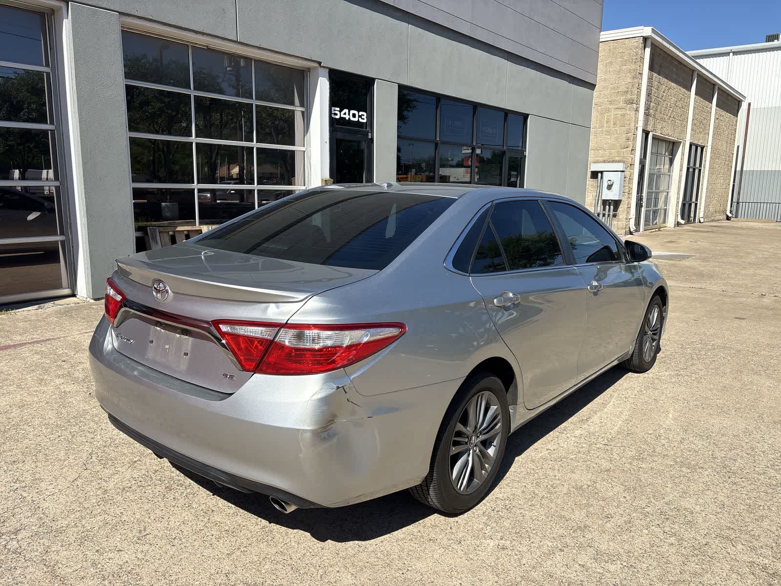 Thumbnail: 2015 Toyota Camry - 14