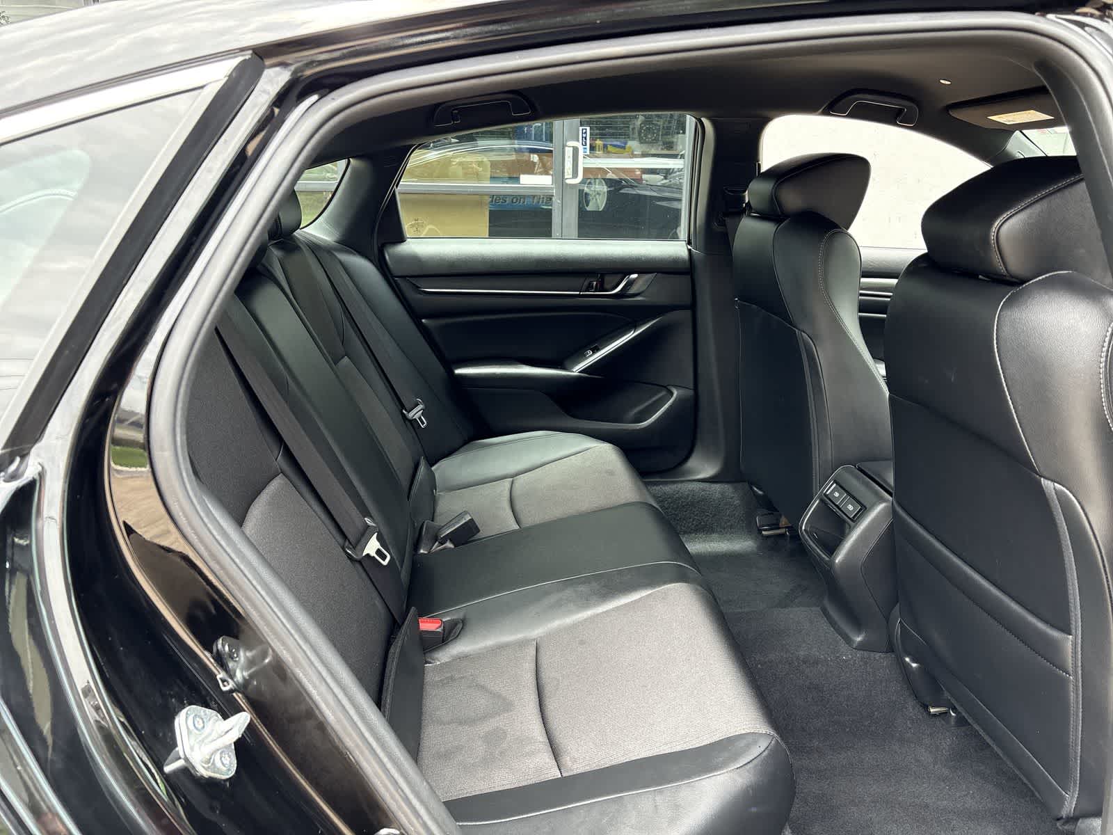 2022 Honda Accord Sport 12