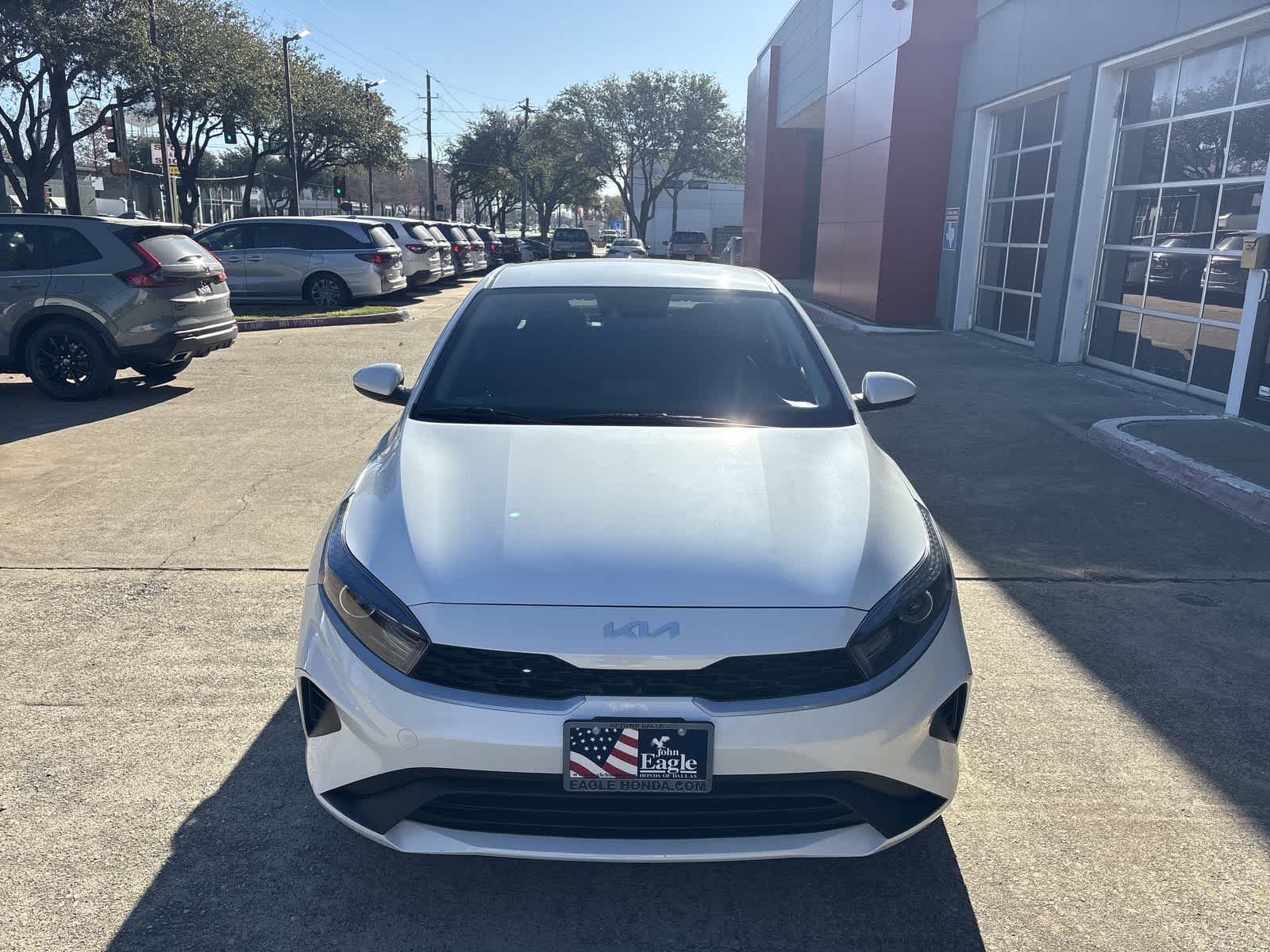 Thumbnail: 2023 Kia Forte - 6