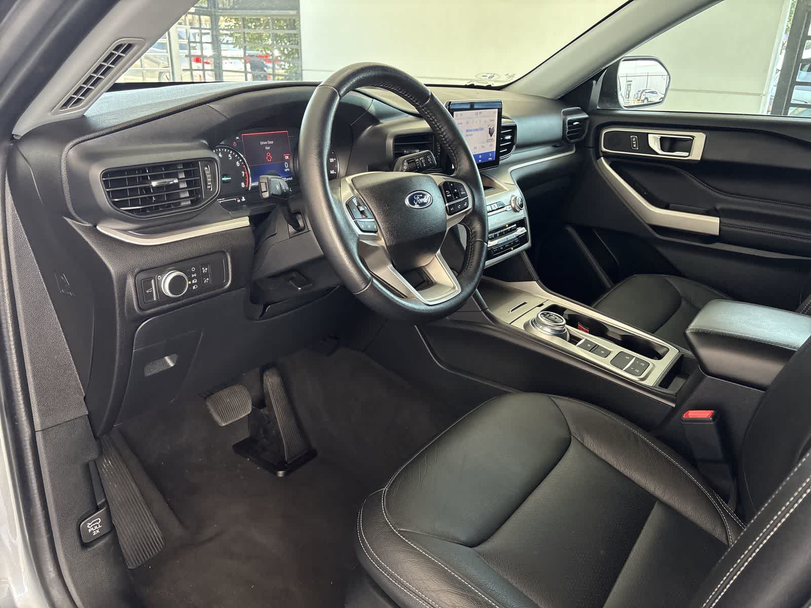 Thumbnail: 2022 Ford Explorer - 2