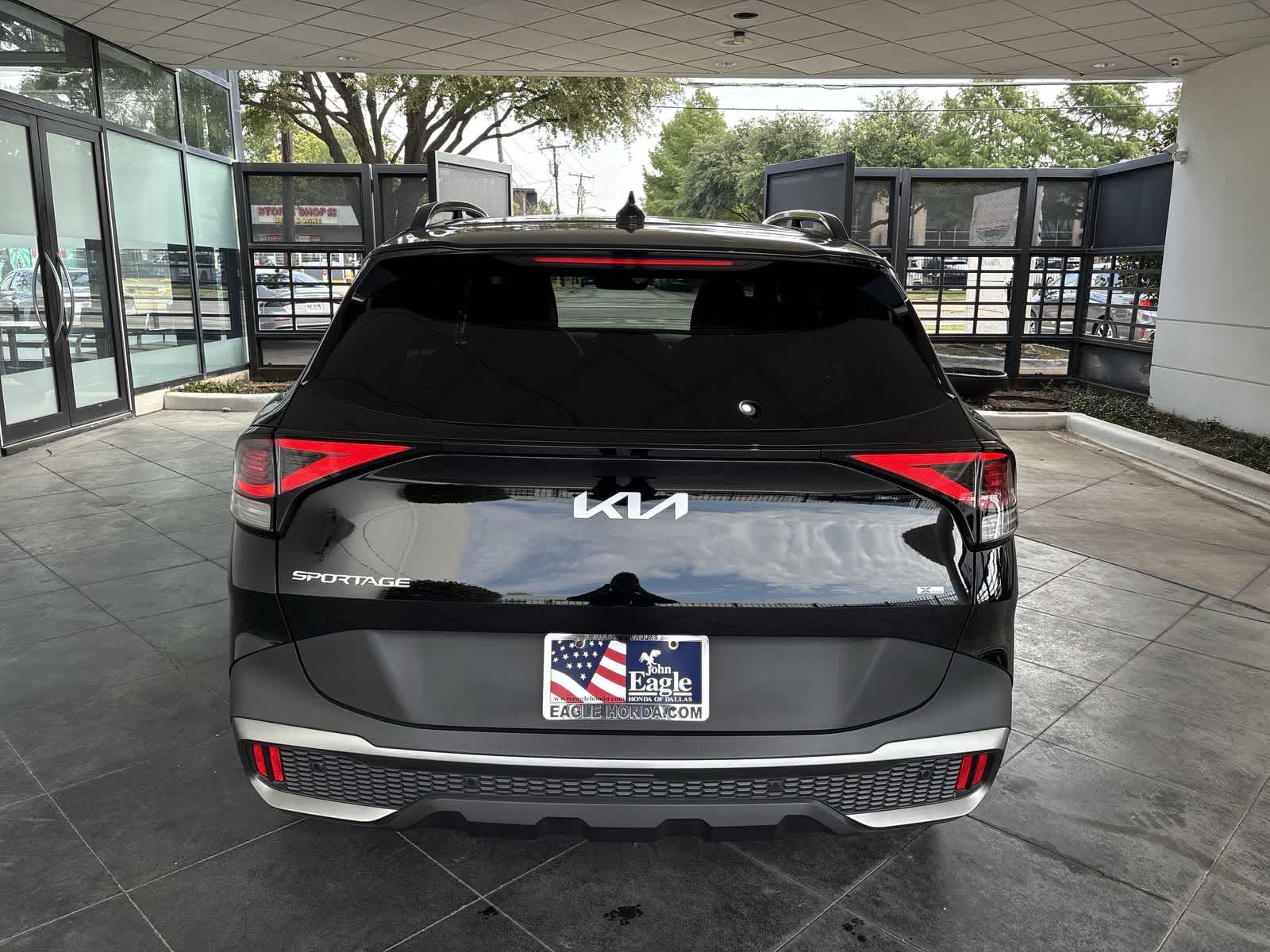 Thumbnail: 2023 Kia Sportage - 5