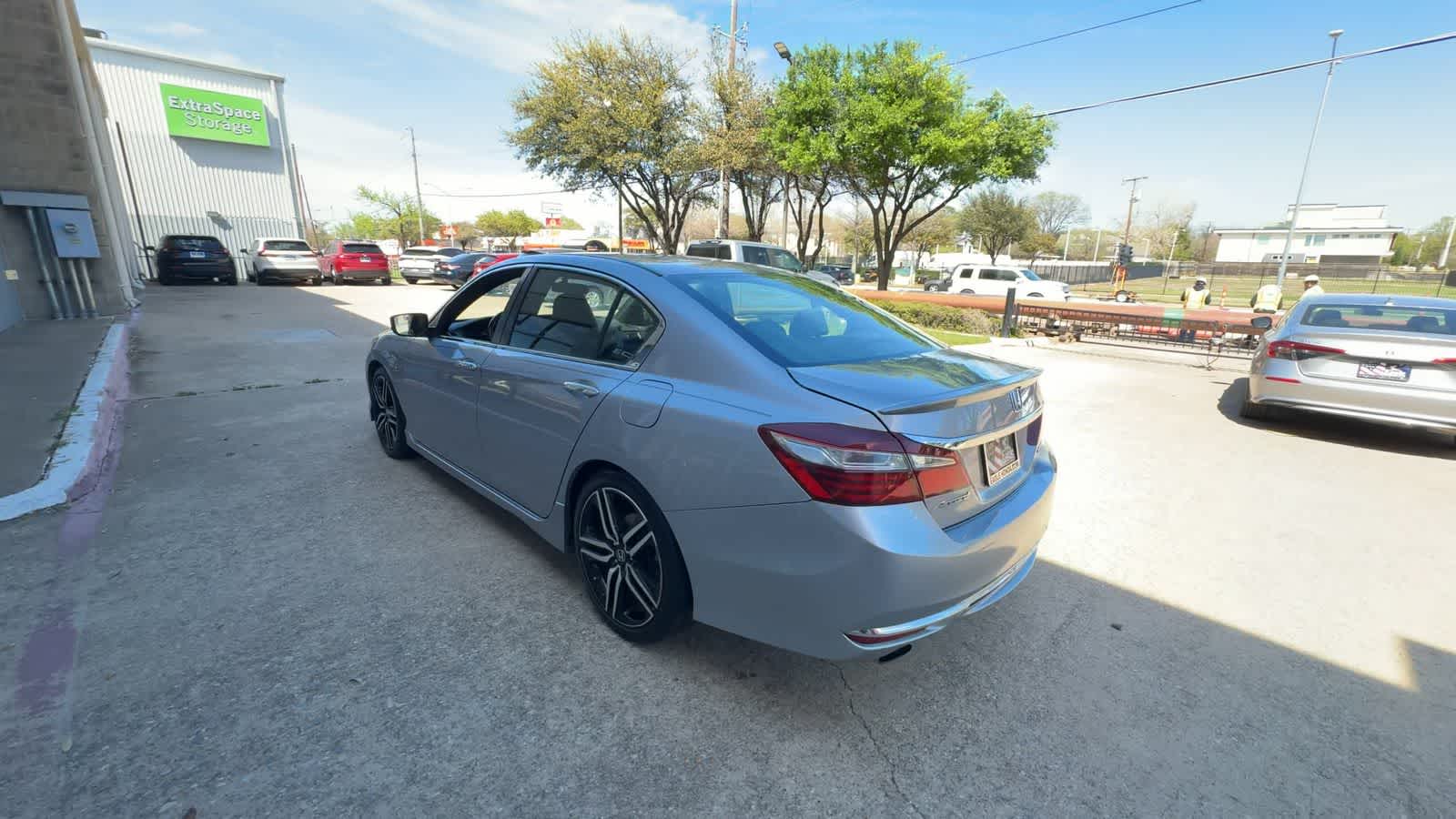 Thumbnail: 2016 Honda Accord - 6