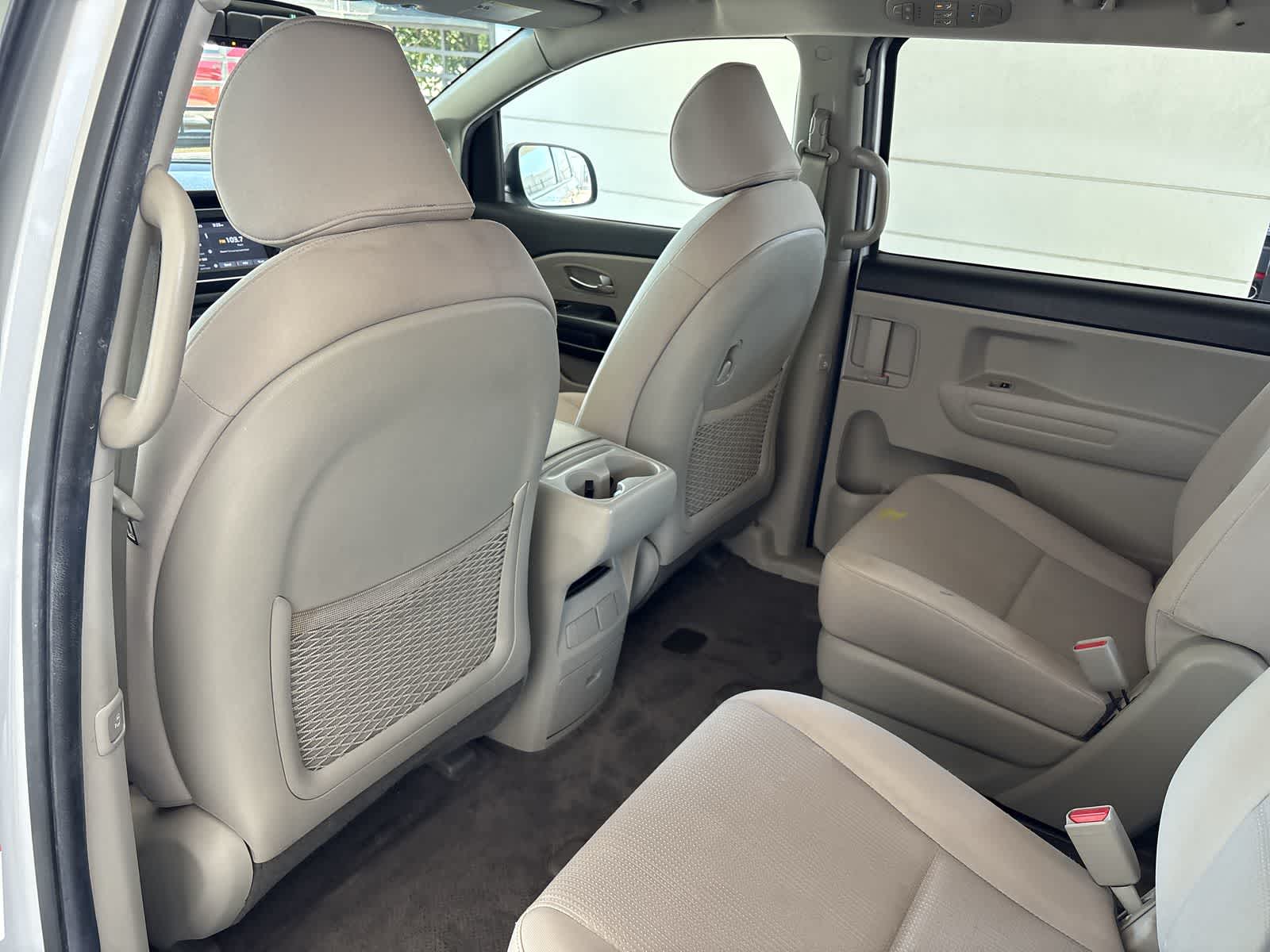 Thumbnail: 2019 Kia Sedona - 11