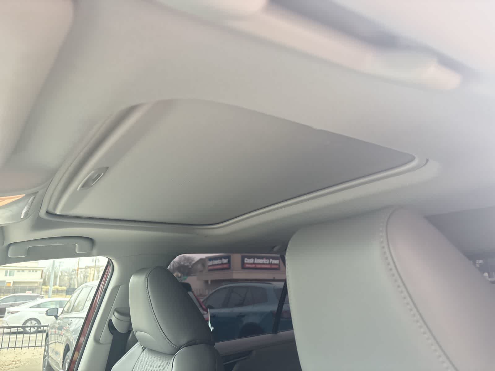 Thumbnail: 2019 Toyota RAV4 - 41