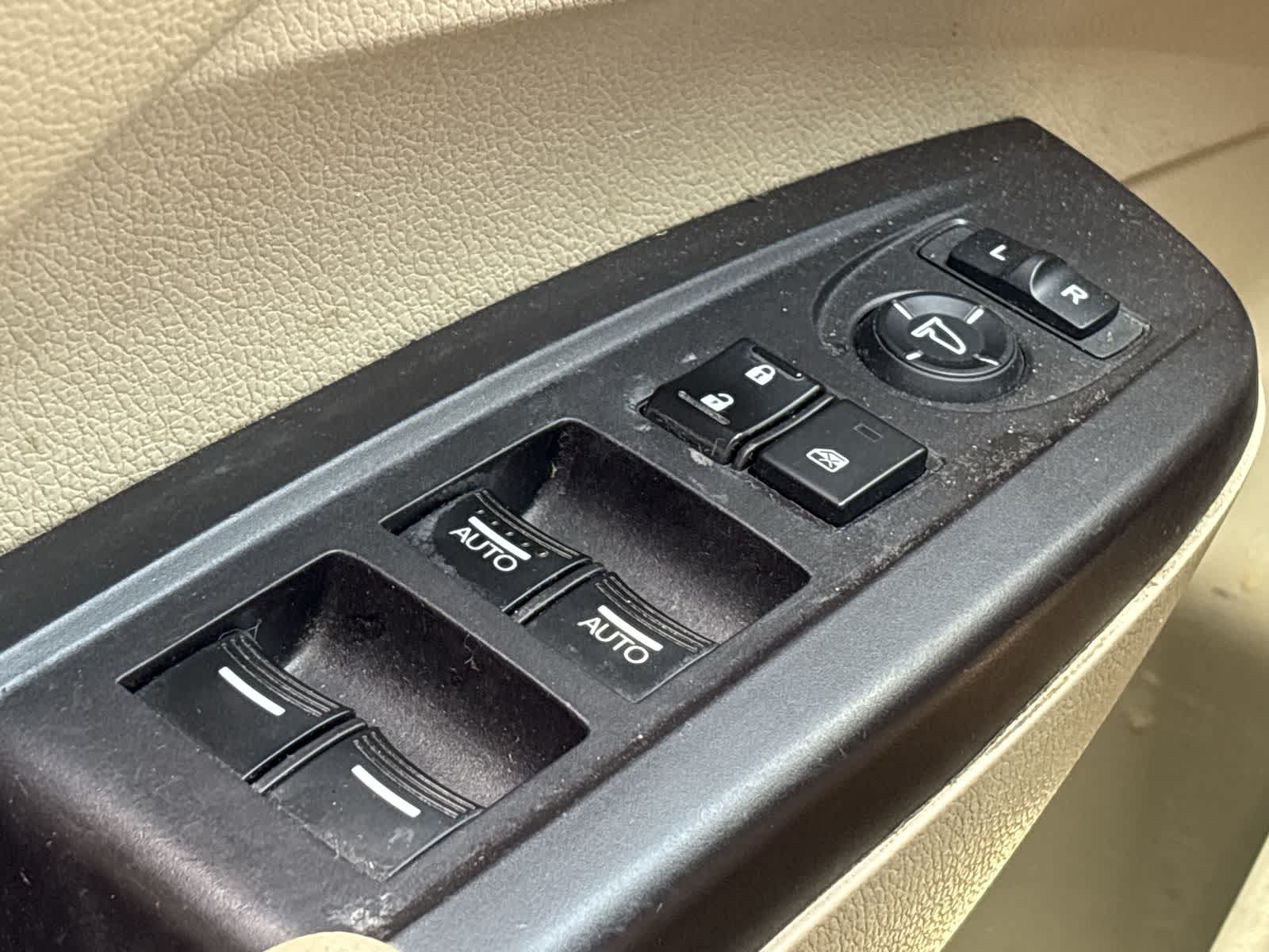 Thumbnail: 2015 Acura RDX - 21