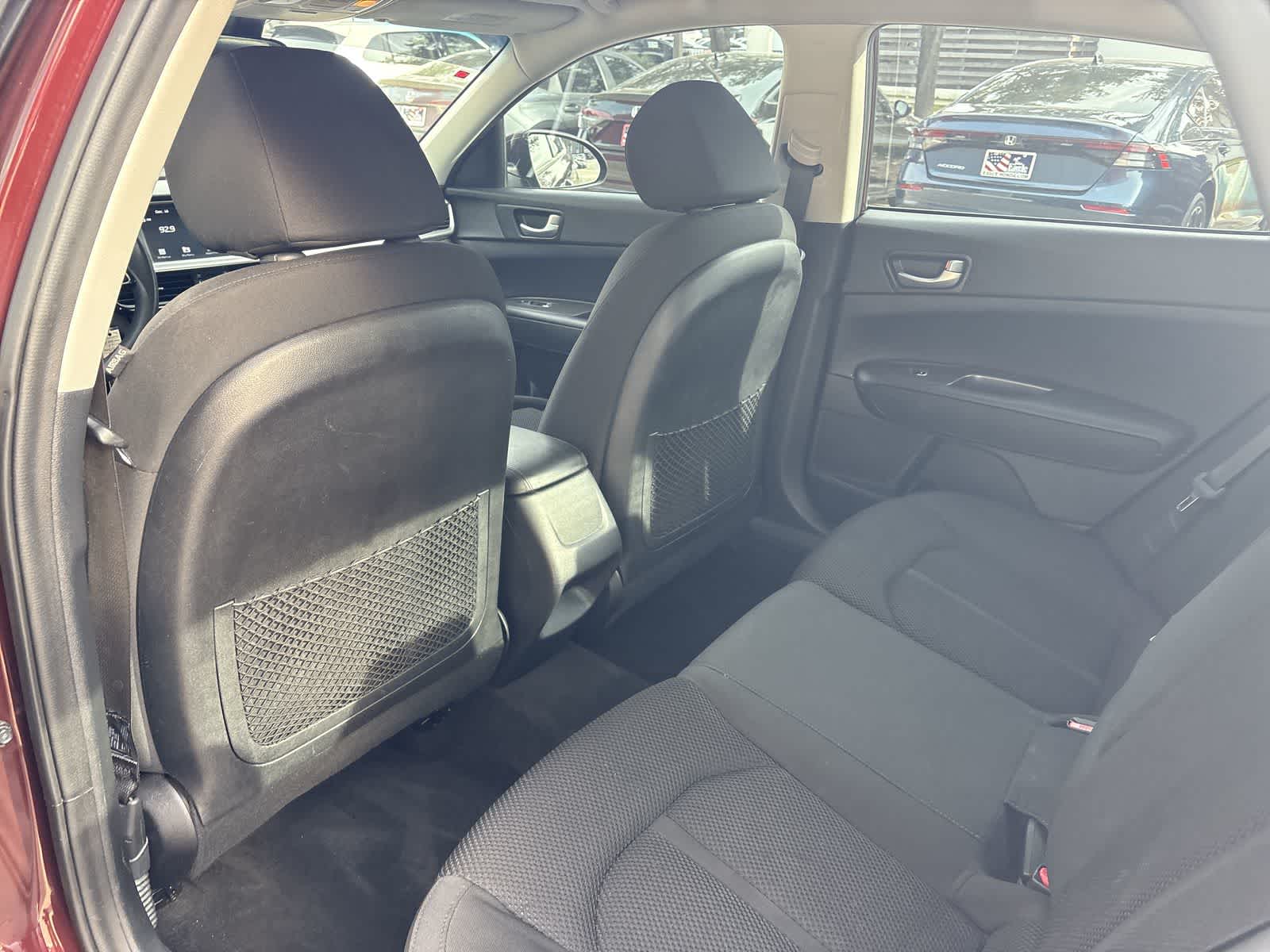 Thumbnail: 2019 Kia Optima - 11