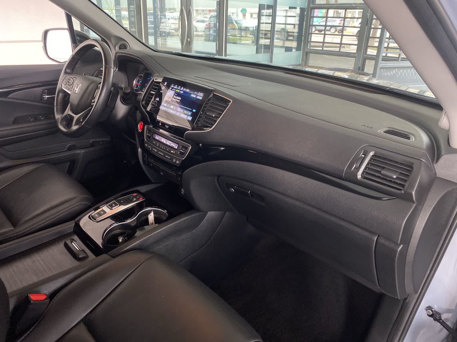 2022 Honda Pilot Touring 30