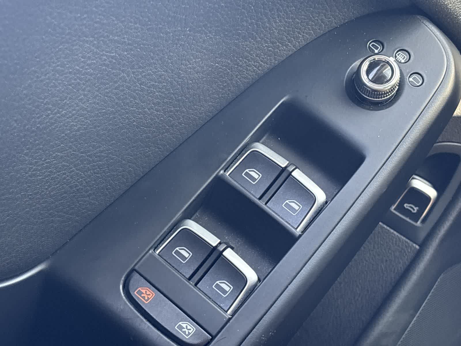 Thumbnail: 2013 Audi A4 - 21