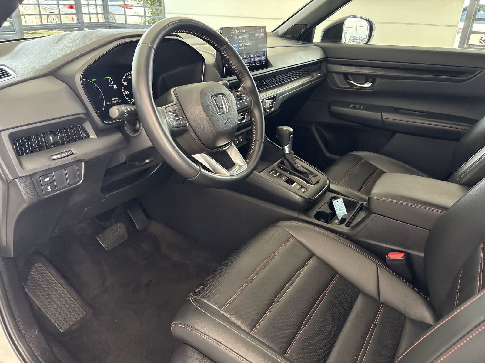 2025 Honda CR-V Hybrid Sport-L photo 2