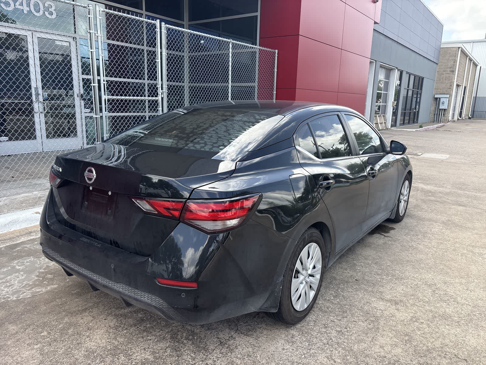 Thumbnail: 2020 Nissan Sentra - 6