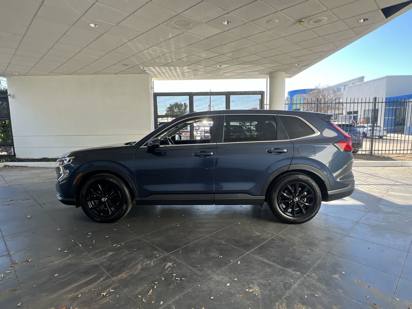 2025 Honda CR-V EX-L photo 2