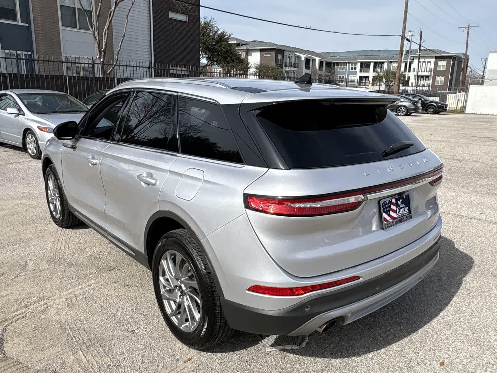 Thumbnail: 2020 Lincoln Corsair - 12