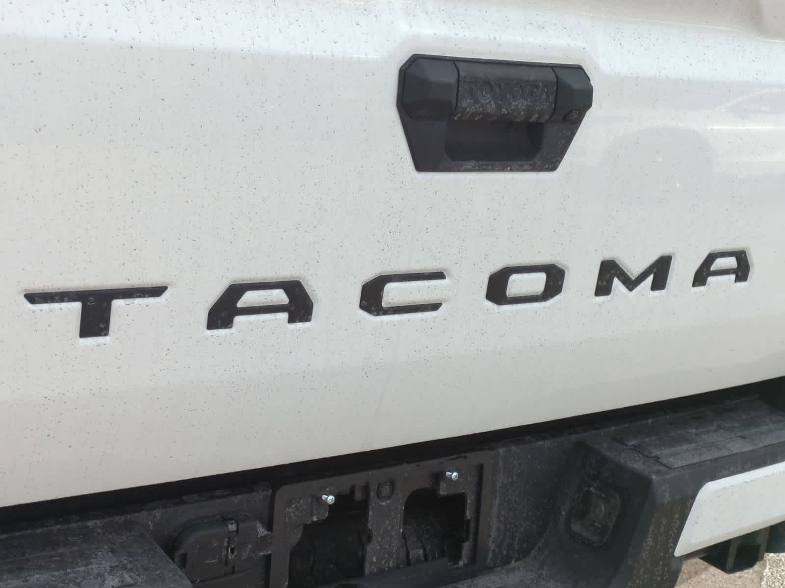 Thumbnail: 2026 Toyota Tacoma - 10