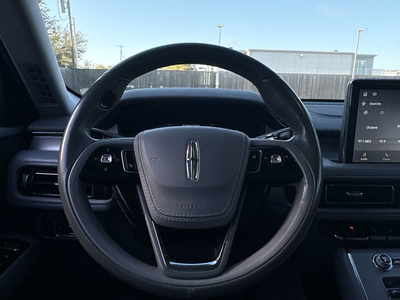 Thumbnail: 2020 Lincoln Aviator - 14