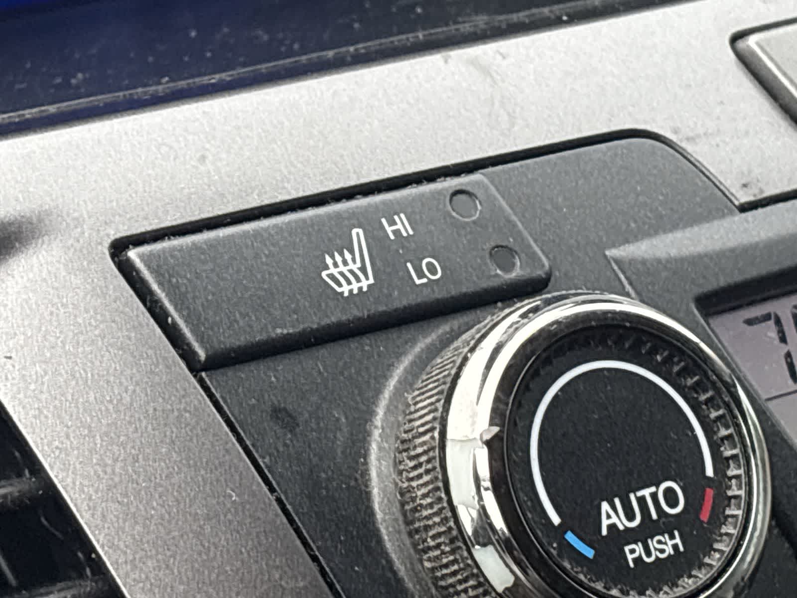 Thumbnail: 2014 Honda Odyssey - 20