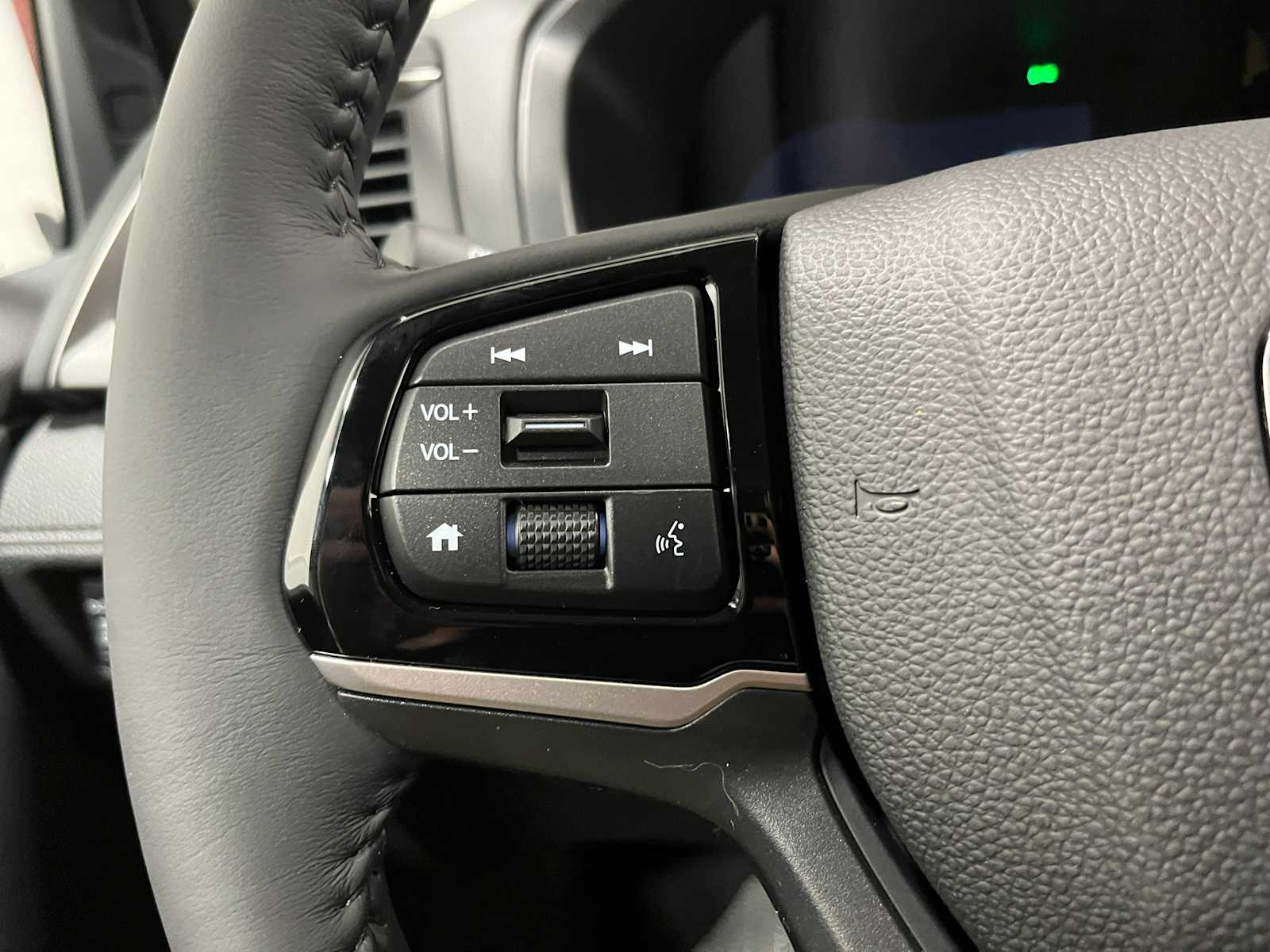 Thumbnail: 2026 Honda Odyssey - 16