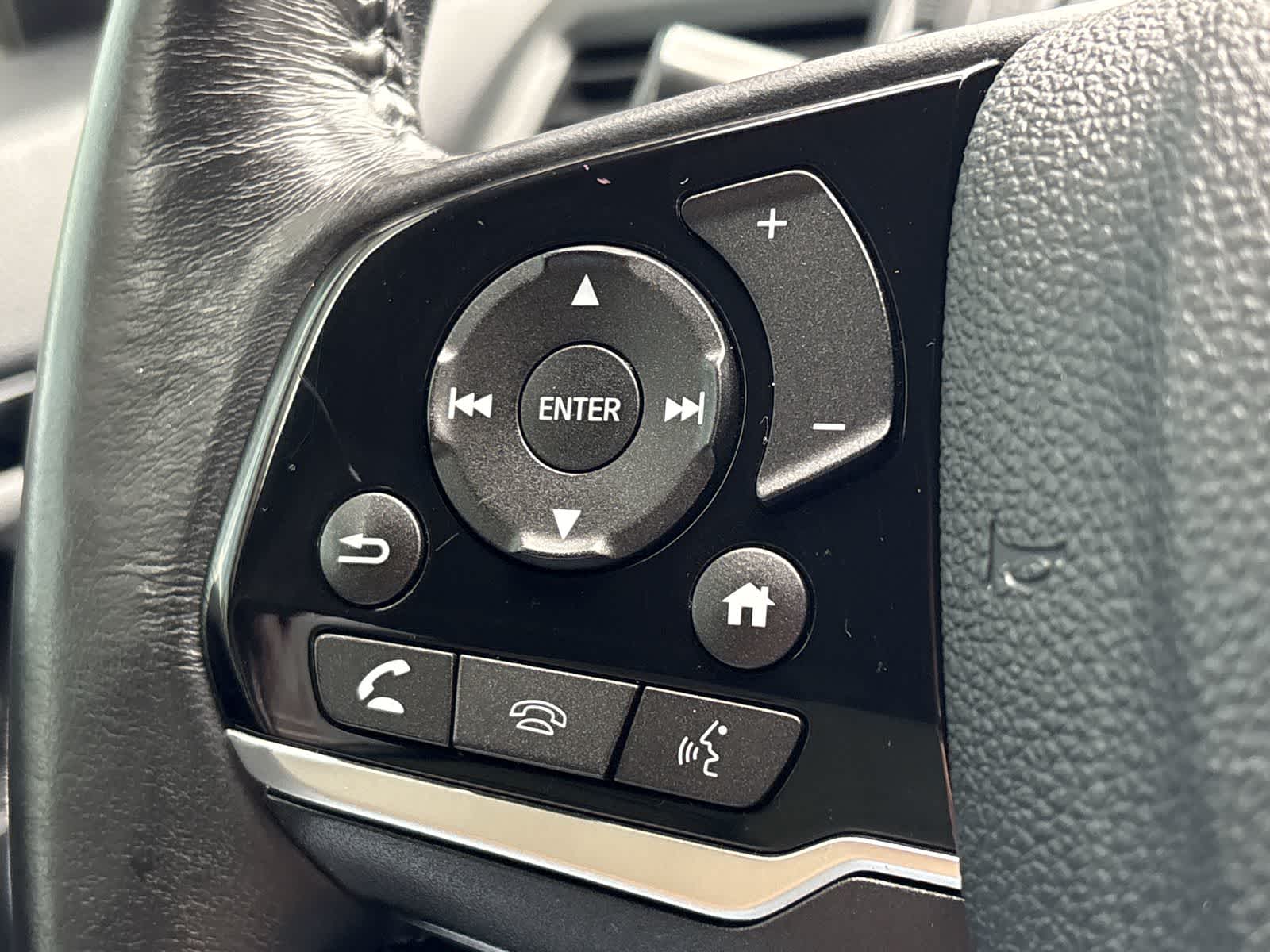 Thumbnail: 2019 Honda Pilot - 32