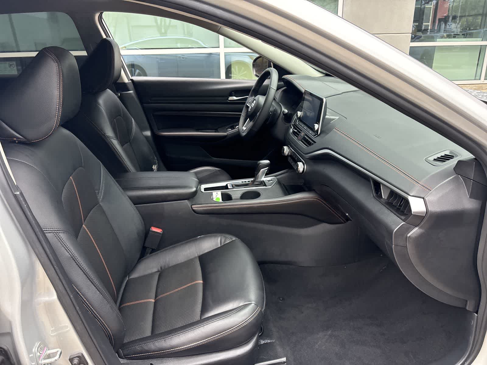 Thumbnail: 2022 Nissan Altima - 13